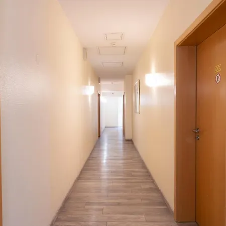 Merit Hotel 3*