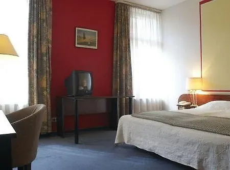 Hotel Merit